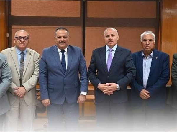 بروتوكول تعاون بين جامعة قناة السويس ومياه القناة لدعم التدريب وتطوير البنية التحتية
