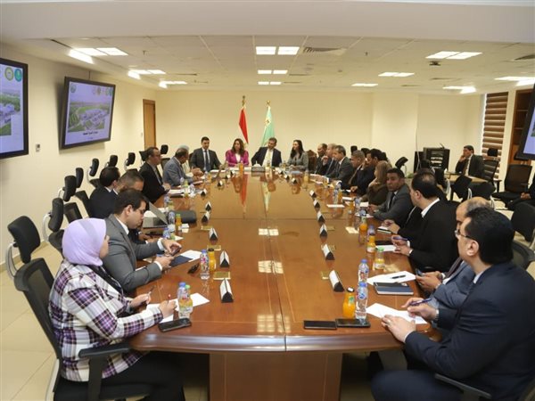 5 وزارات توحد جهودها لتنفيذ مبادرة القرية المنتجة وتحويل الريف إلى مراكز تنموية مستدامة