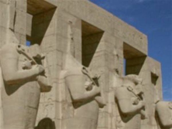 ترميم معبد الرامسيوم بالأقصر.. مشروع دولي لحماية أحد أعظم آثار مصر القديمة