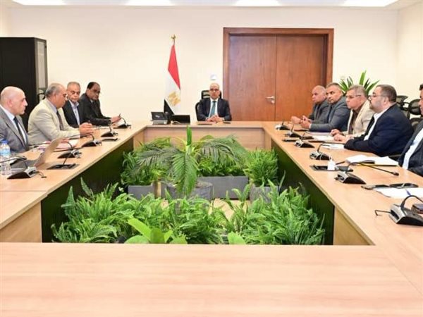 وزير الري يتابع استعدادات مواجهة الأزمات والطوارئ ويؤكد رفع جاهزية أجهزة الوزارة