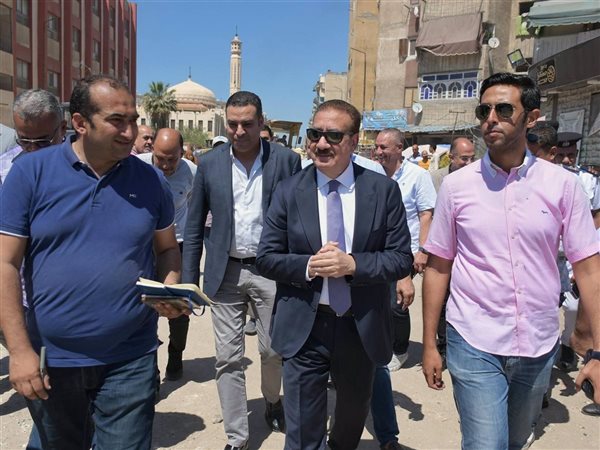 بورسعيد تواصل خطة التجميل.. متابعة أعمال الرصف والإنارة وتطوير المناطق السكنية