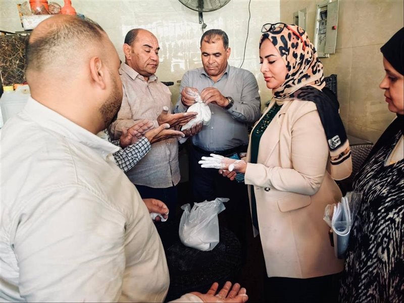 حملة تموينية مكبرة على محال بيع العصائر