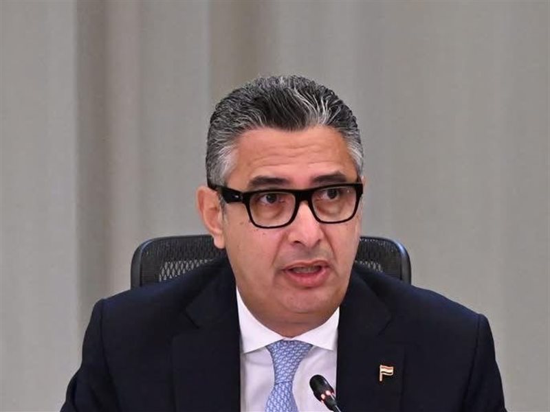 شريف فاروق وزير التموين والتجارة الداخلية 