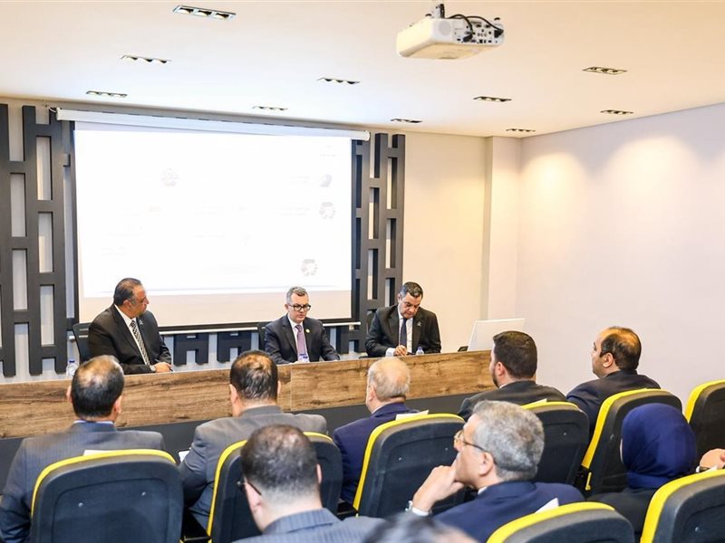 وزير التخطيط