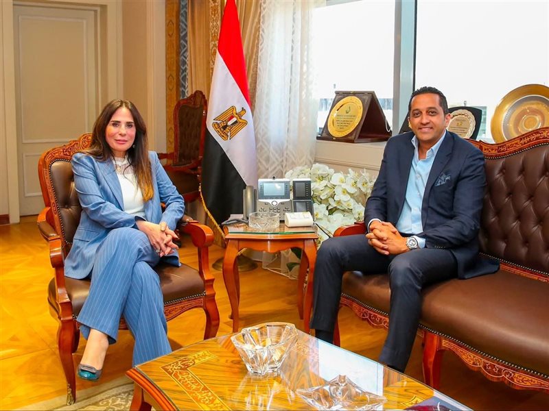 راندة المنشاوي وزيرة