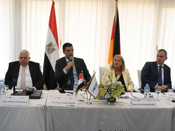 وزير الصناعة: نشجع دخول الشركات الألمانية المتوسطة والصغيرة على الاستثمار بمصر