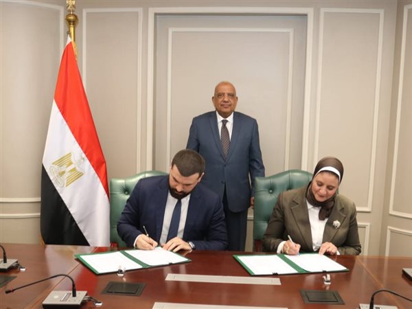 الكهرباء توقع اتفاقًا لدعم مراكز البيانات وتعزيز جاهزية الشبكة لجذب الاستثمارات