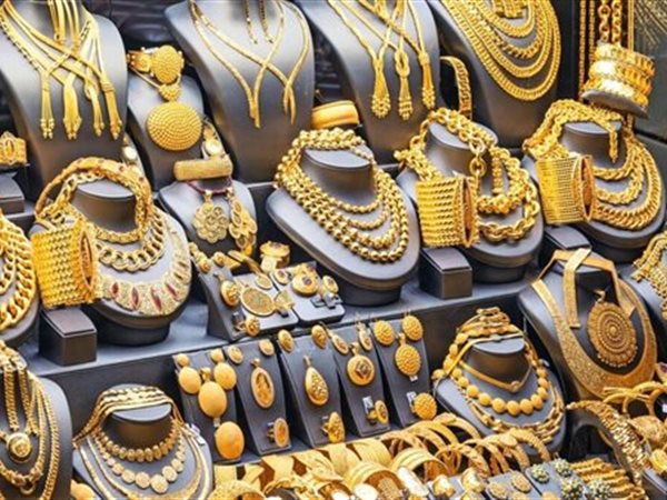 الذهب يشتعل عالميًا بعد صدمة الوظائف الأمريكية.. قفزة 2.6% وتوقعات بمزيد من الصعود