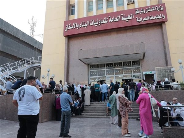 إقبال كبير في أول أيام سحب كراسات شروط 