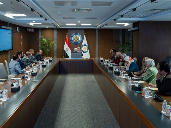 وزير البترول يتابع الإقبال على فرص الاستثمار التعديني بنظام القطاعات المفتوحة