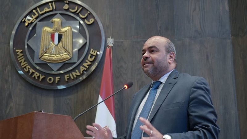 ياسر صبحي نائب وزير المالية للسياسات المالية