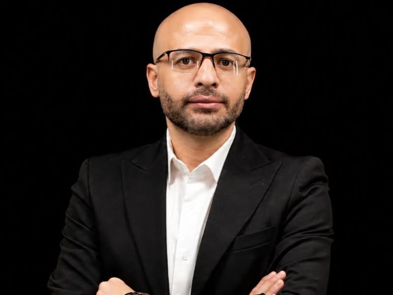 الدكتور وليد فاروق مدير «مرصد الذهب للدراسات الاقتصادية»