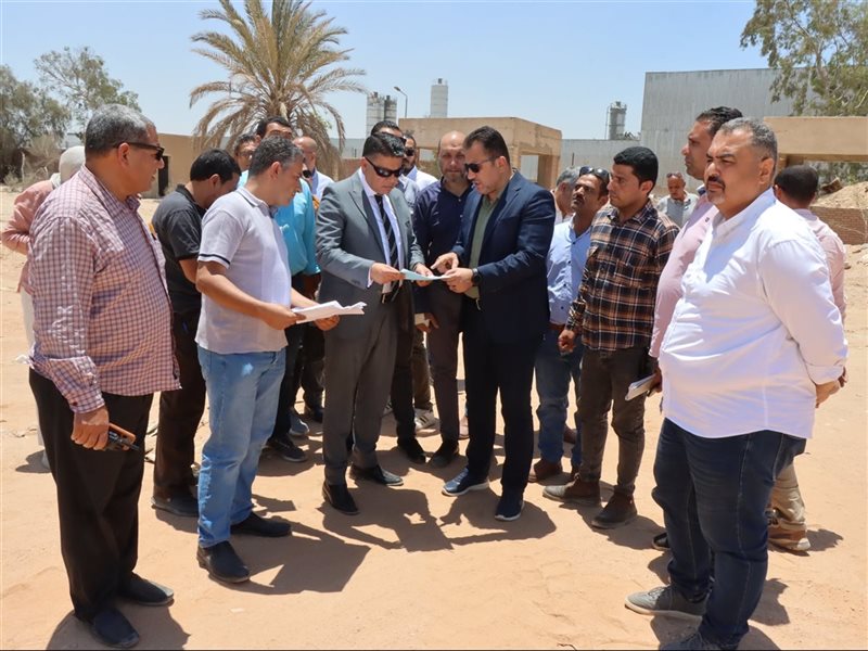 الحكومة تبدأ سحب
