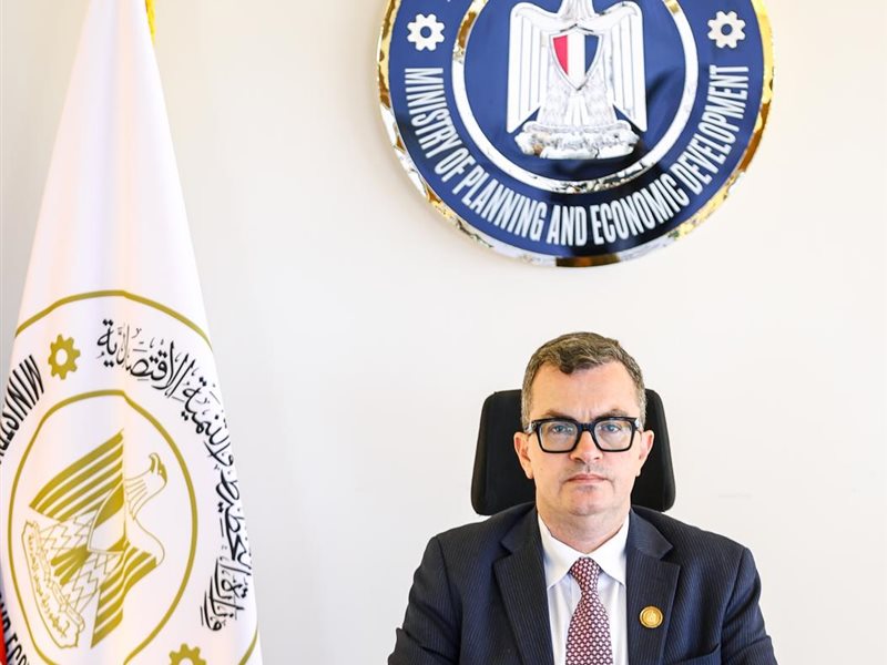 وزير التخطيط 