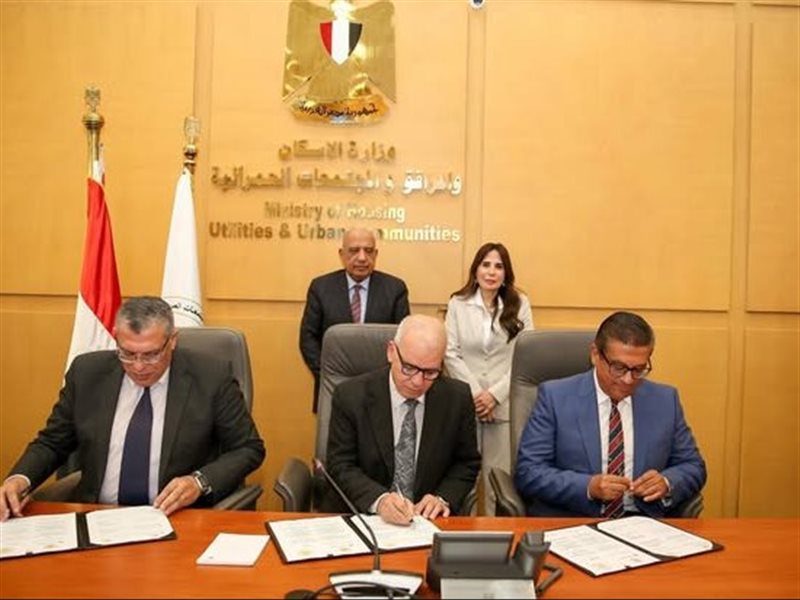 وزيرا الإسكان والكهرباء