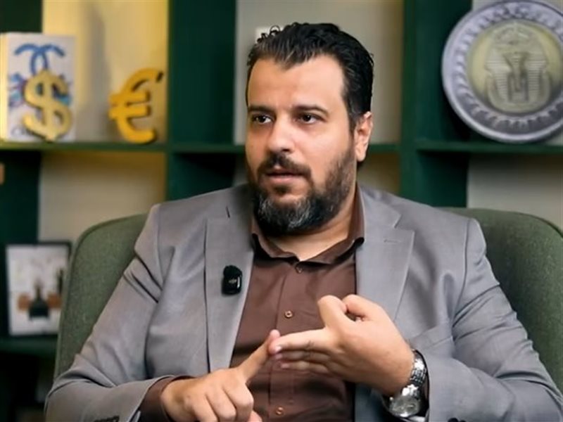 جانب من اجراء الحوار