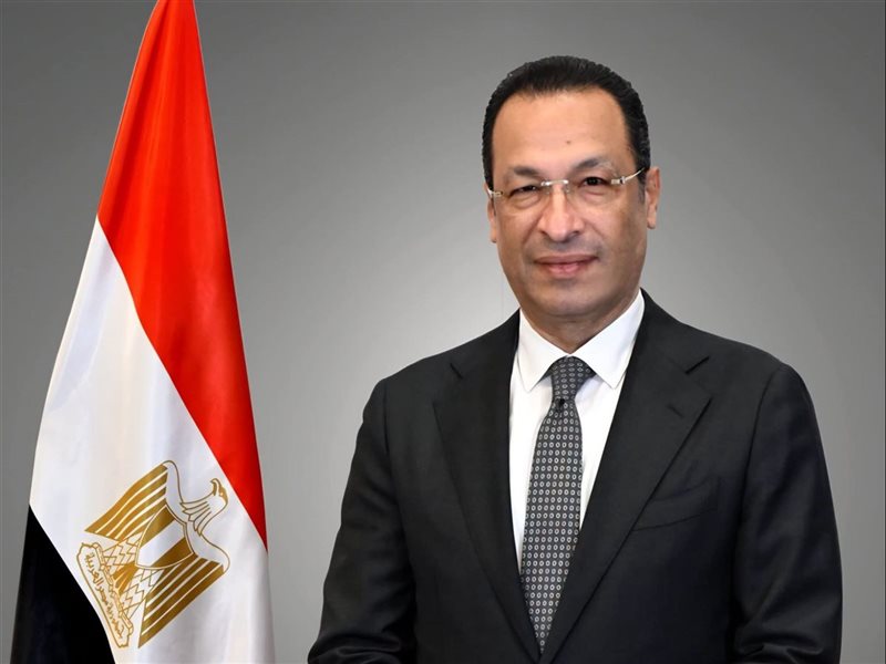 رأفت هندي وزير  الإتصالات