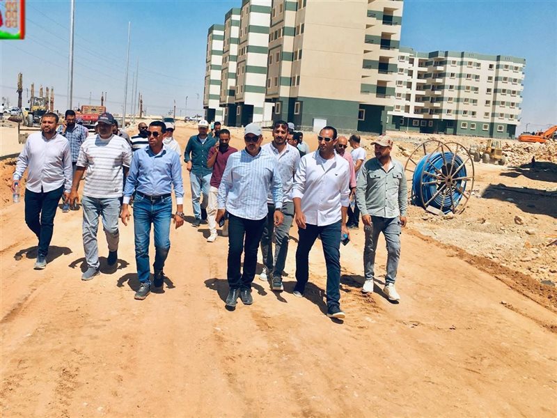رئيس جهاز حدائق العاصمة يتابع مشروعات سكن لكل المصريين