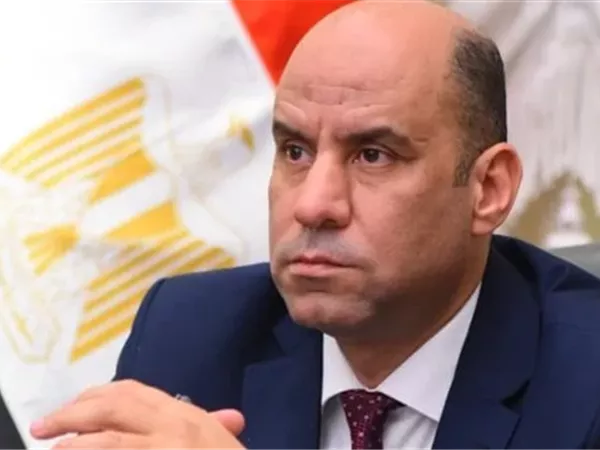 وزير العمل يعلن بدء الاختبارات العملية والنظرية للمتقدمين على وظائف مشروع الضبعة النووية