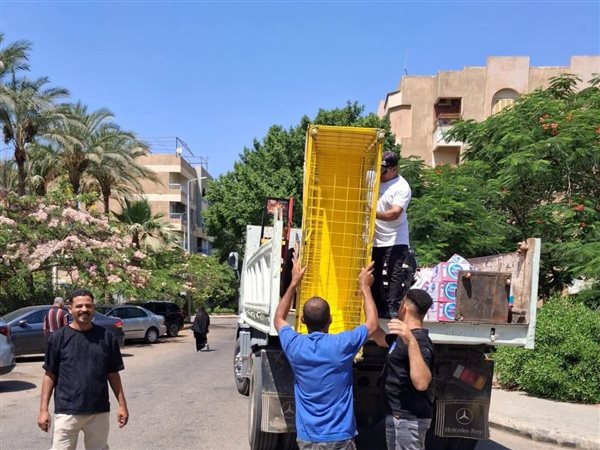 لا تهاون مع المخالفات.. حملات مكثفة لرفع الإشغالات بمدينة الشيخ زايد