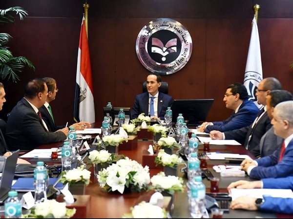 هيئة الاستثمار تبحث انطلاق مشروع المنطقة الاستثمارية لشركة RO بمدينة العلمين الجديدة