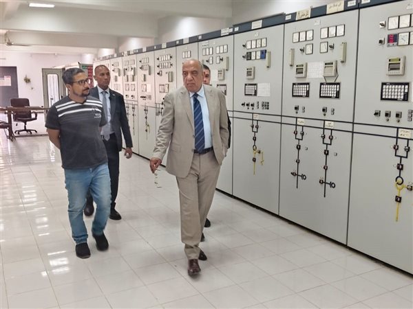 وزير الكهرباء: الأحمال الكهربائية تصل لـ39 ألف ميجاوات.. وخطة مستمرة لتقوية الشبكة القومية