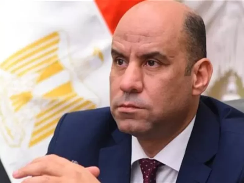 وزير العمل