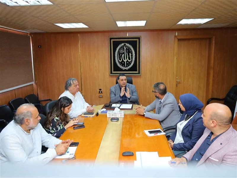 وفد أوروبي يشيد بإنجازات مياه البحيرة