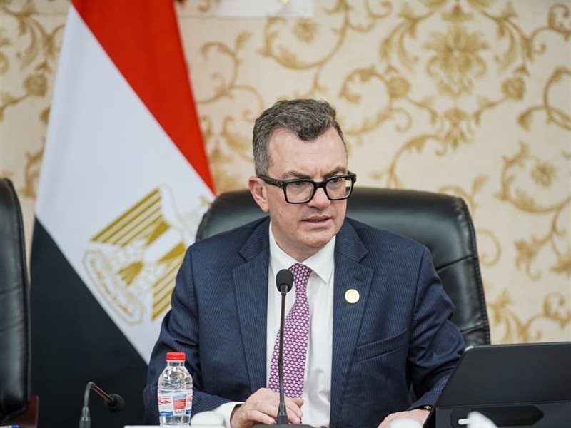 الدكتور أحمد رستم وزير التخطيط