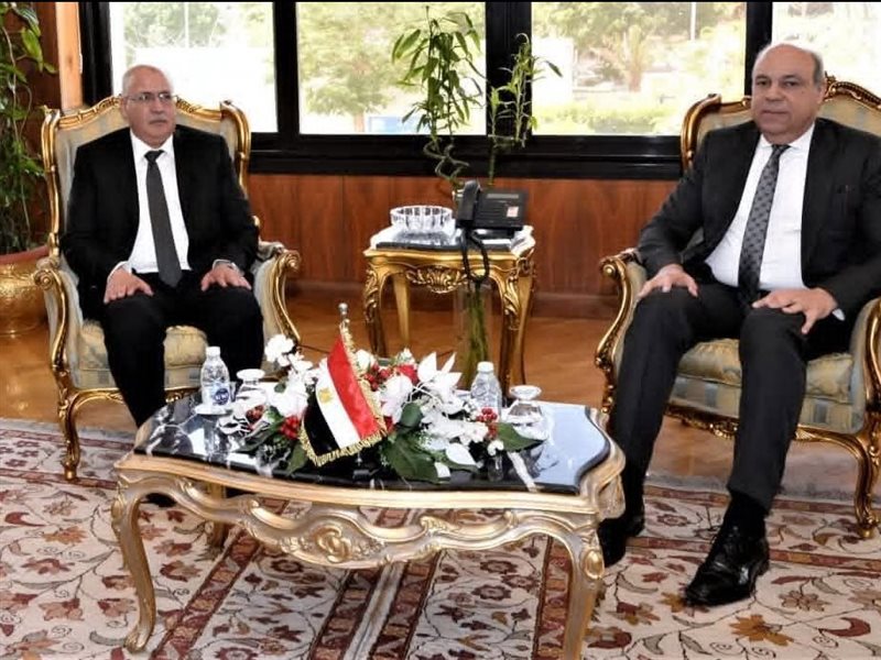سامح الحفني يبحث مع مدير المنظمة العربية للطيران المدني 