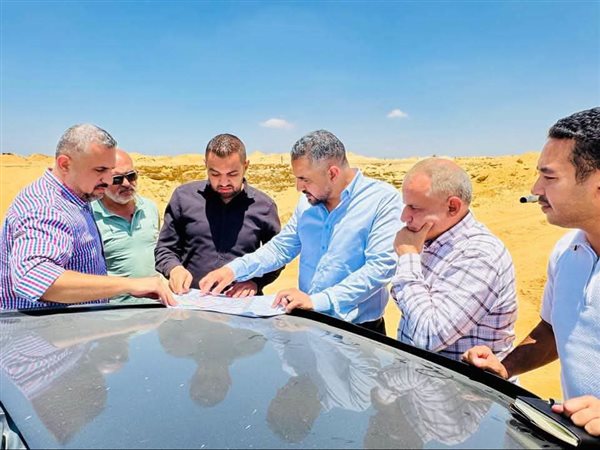 استعدادًا لتسليم الأراضي.. رئيس جهاز العبور الجديدة يتفقد مشروعات البنية التحتية