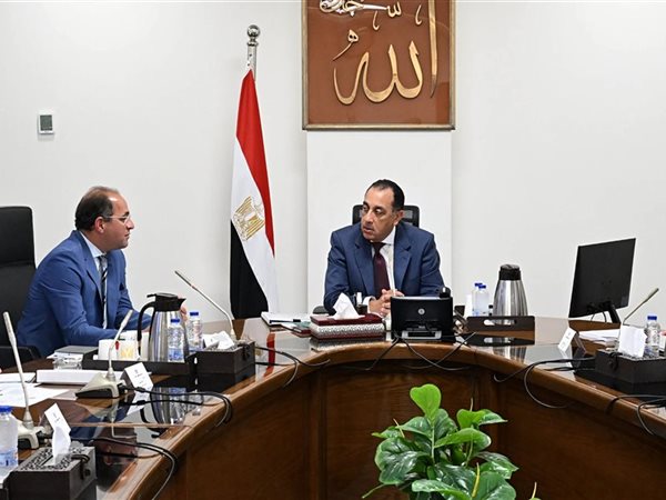 رئيس الوزراء يبحث زيادة حوافز أعضاء هيئة التدريس بالجامعات والمراكز البحثية