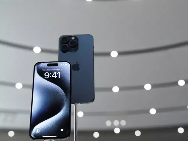 تسوية بـ250 مليون دولار.. أبل تواجه تعويضات لمستخدمي آيفون بسبب تأخير مزايا Siri الذكية