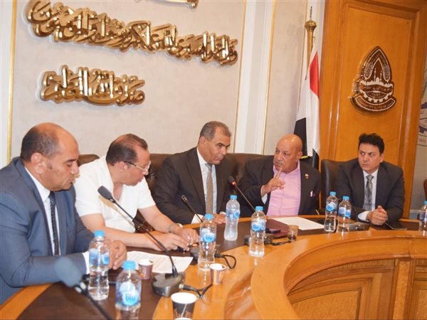 شعبة مخابز القاهرة تستعد لتطبيق «الخصم المباشر» باجتماع موسع مع التموين