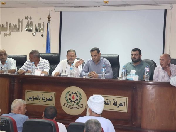 مخابز السويس تبحث آليات الخصم المباشر وتؤكد دعم تطوير منظومة إنتاج الخبز