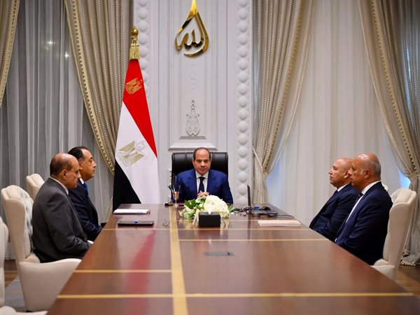 وزير النقل: سنبدأ تشغيل الخط الأول للقطار الكهربائي السريع تجريبيًا سبتمبر المقبل