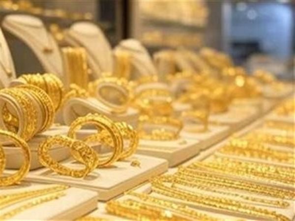 الذهب يتراجع 70 جنيهًا في أسبوع.. والدولار وبيانات أمريكا يحددان اتجاه السوق