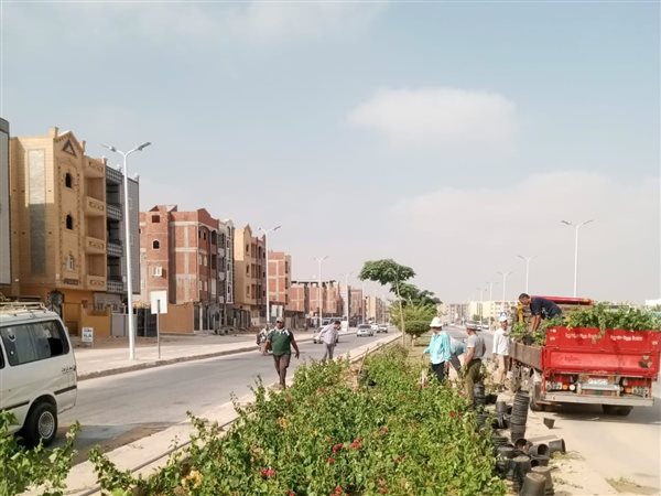 وزيرة الإسكان تتابع موقف تنفيذ عدد من المشروعات بمدينتي العاشر من رمضان وحدائق العاشر