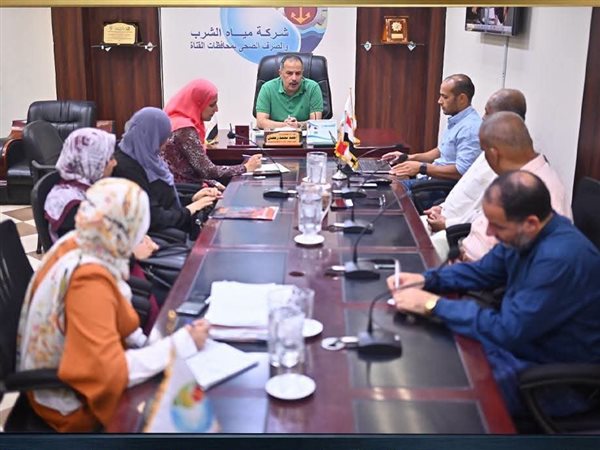 مياه القناة تتابع خطط سلامة ومأمونية مياه الشرب والصرف الصحي