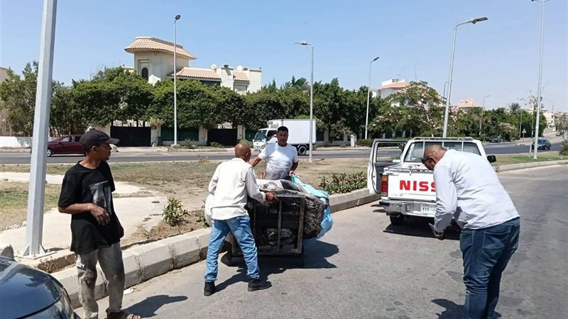 ازالة الاشغالات بمدينة العبور 