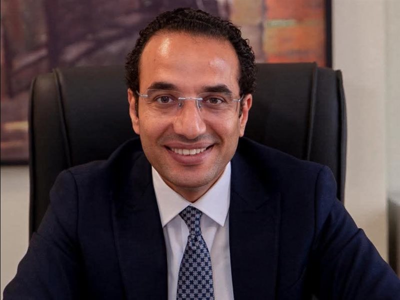 أحمد كمال مساعد وزير