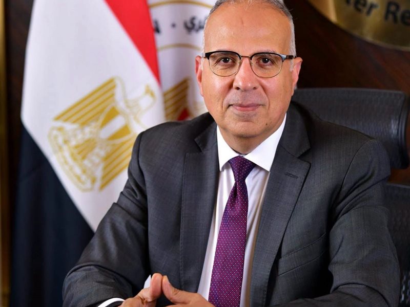 وزير الري 