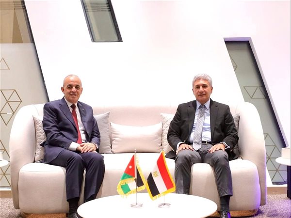 مصر والأردن تبحثان إطلاق برامج سياحية مشتركة وتعزيز التعاون في مجال الآثار