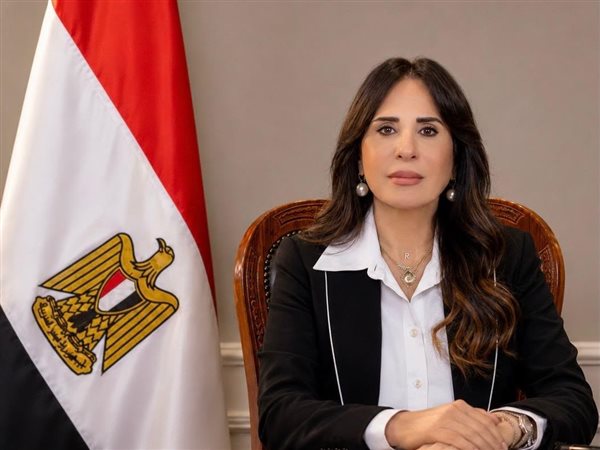 وزيرة الإسكان تتابع موقف جاهزية الوحدات السكنية المقرر طرحها بنظام الإيجار والإيجار المنتهي بالتملك
