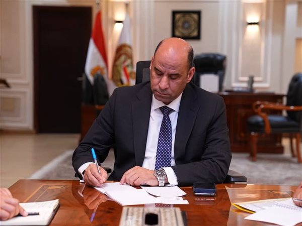 بدء صرف منحة المولد النبوي للعمالة غير المنتظمة.. 1500 جنيه لكل عامل