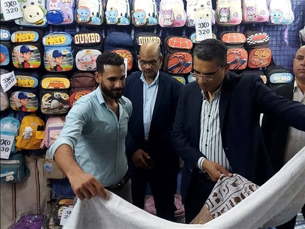 «أهلًا مدارس» بالبحر الأحمر.. تخفيضات تصل إلى 30% لتوفير احتياجات الطلاب