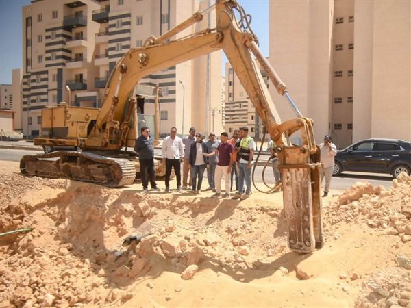 السويس الجديدة ترفع معدلات تنفيذ المرافق والخدمات وتقترب من استكمال شبكة الغاز