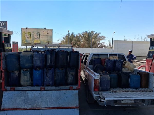 تموين الفيوم يضبط 2.5 طن بنزين وسولار و1.75 طن دقيق مدعم مهرب