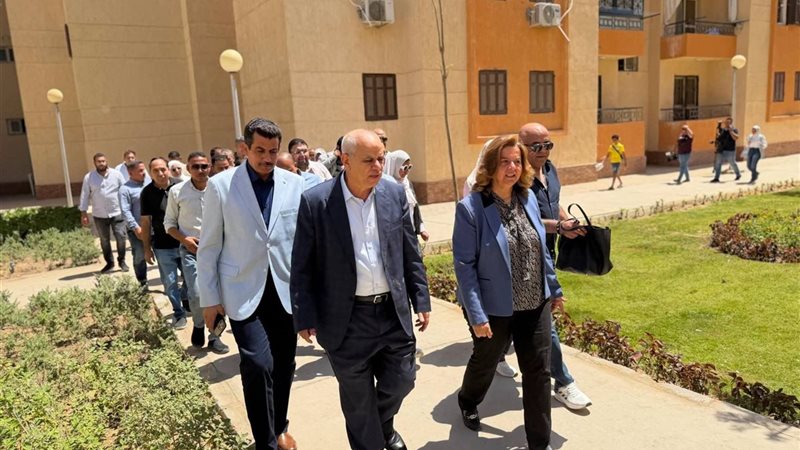 مي عبد الحميد رئيس صندوق الإسكان الاجتماعي 