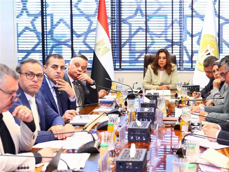 الدكتورة منال عوض
